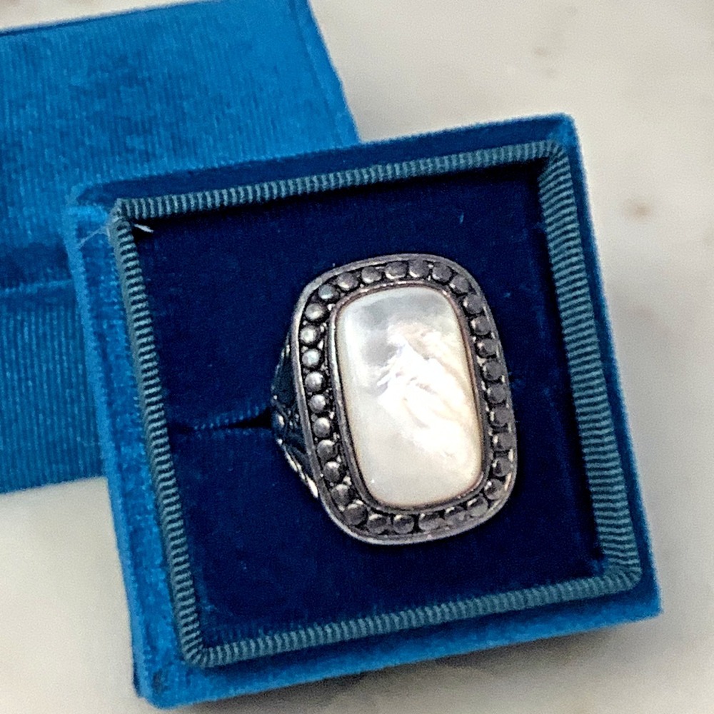Vintage Ring Premier Designs Mother Of Pearl Silver Tone Cocktail Ring - Size 9